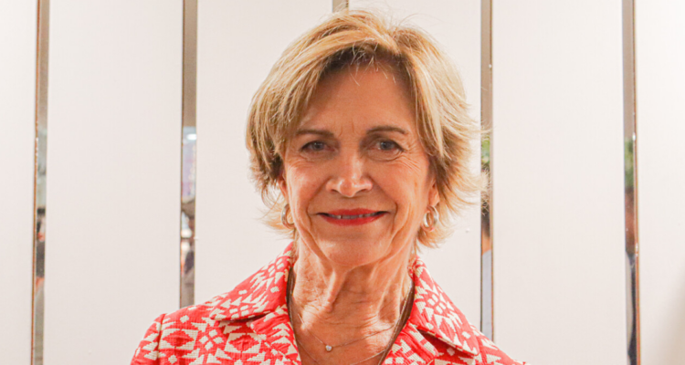 Consejo general de RN proclama a Evelyn Matthei como candidata presidencial