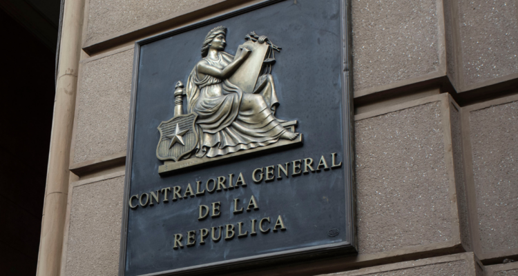 Frontis de Contraloría por compra de auto por parte de alcalde de Florida