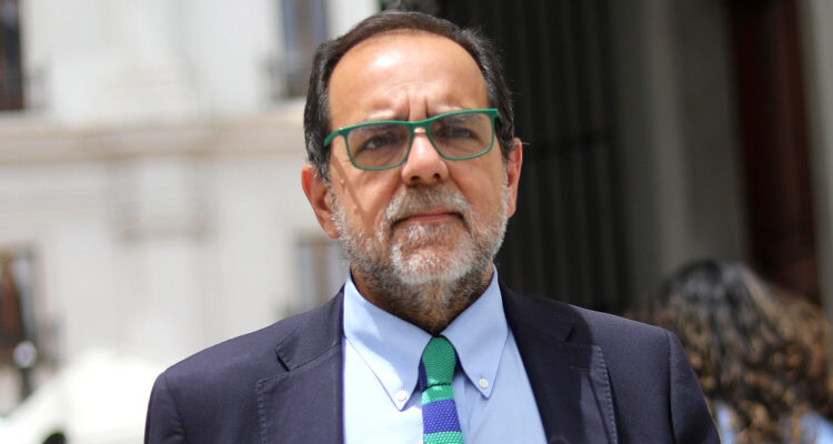 Convención nacional de la FRVS erige a Jaime Mulet como su candidato presidencial para las primarias