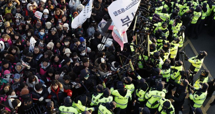 El fallido arresto del presidente Yoon, un nuevo capítulo en la crisis política de Corea del Sur