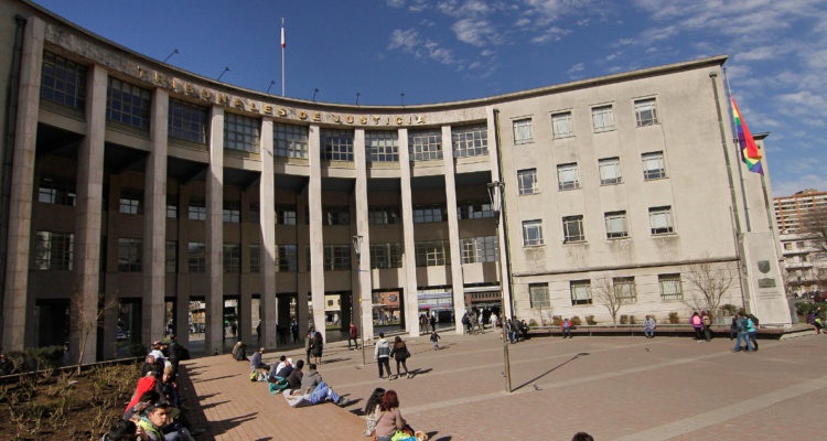 Frontis de corte penquista que confirmó que violador de derechos humanos seguirá cumpliendo pena en su hogar