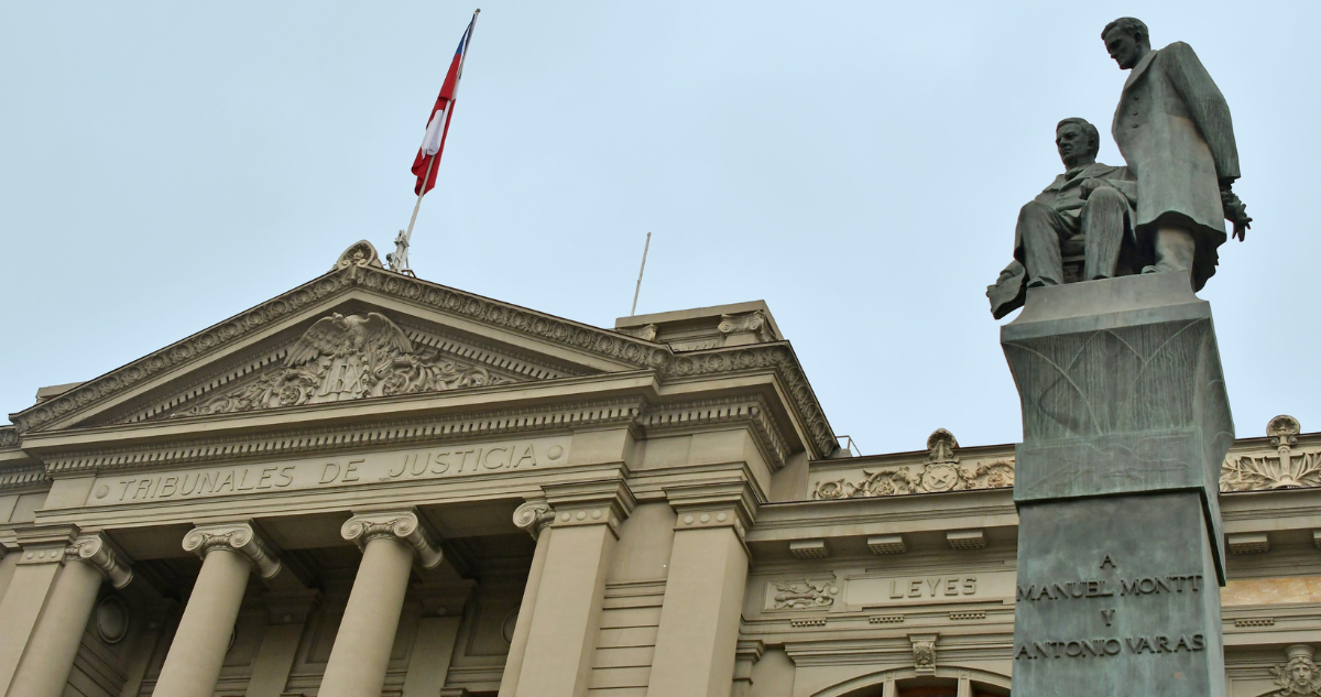 Fachada de Corte Suprema de Justicia de Chile