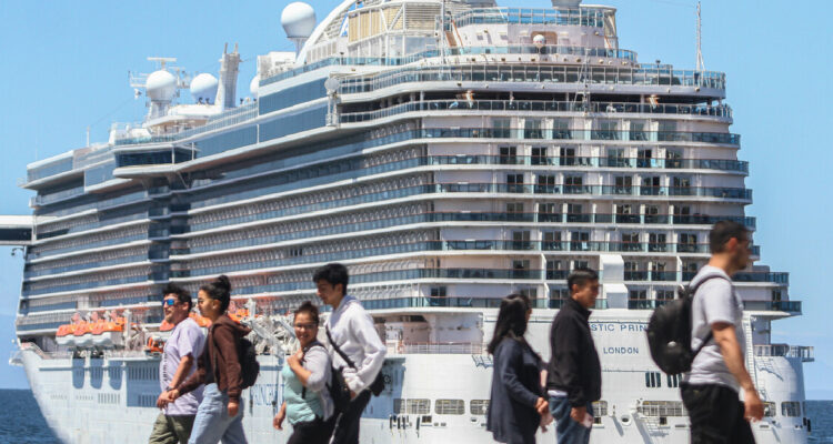 Ancud: avanzan los diálogos para levantar un posible puerto para cruceros