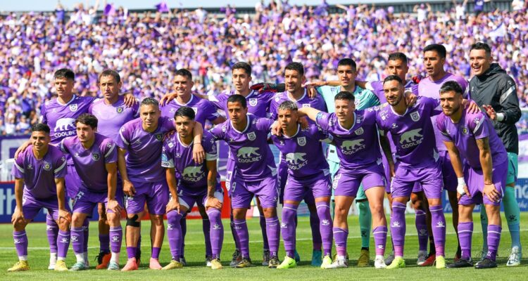 Deportes Concepción festeja inminente ascenso a Primera B.