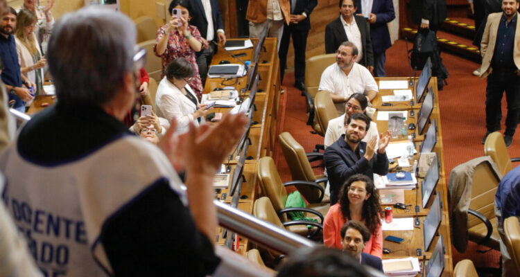 Diputados aprueban por amplia mayoría proyecto para el pago de la “deuda histórica” de los profesores