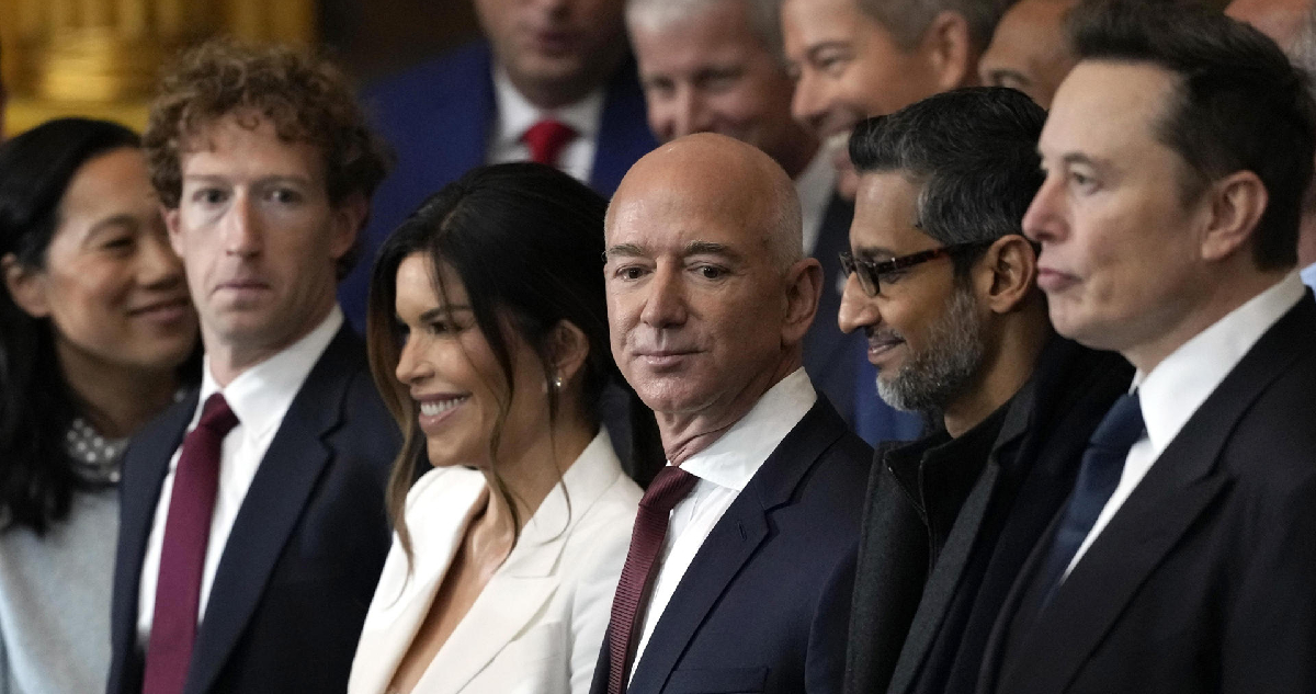 Los multimillonarios que vivieron “en primera fila” la investidura de Trump: ¿un cambio de actitud?