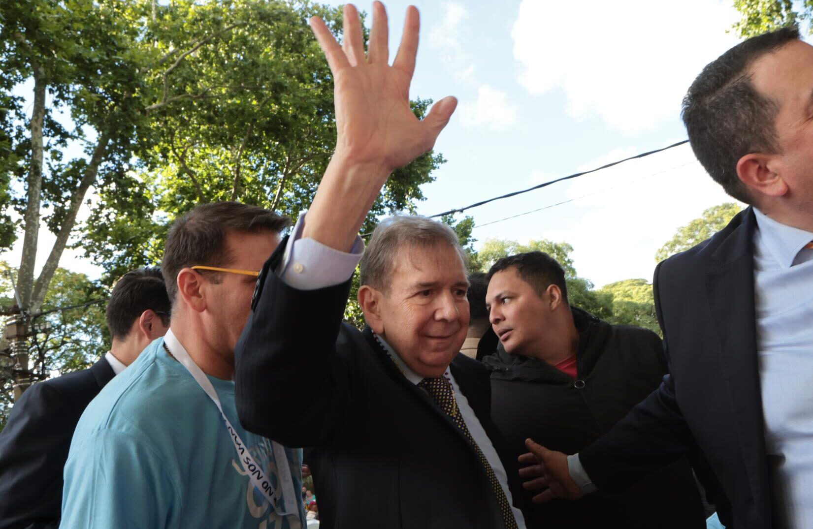 Edmundo Gonzalez