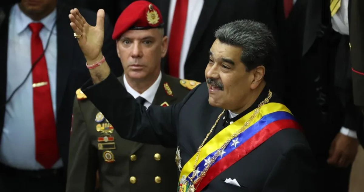 Oposición mayoritaria acusa a Nicolás Maduro de consumar un golpe de Estado en Venezuela