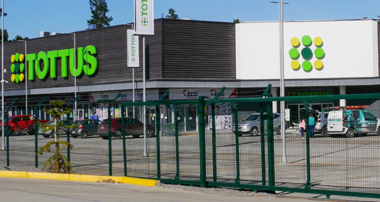Tottus en la mira del Sernac tras descarga eléctrica que afectó a dos niños en La Serena