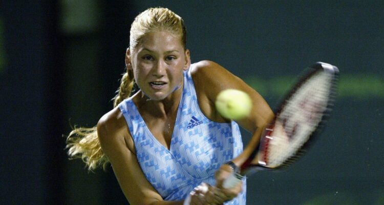 Anna Kournikova reapareció en público luego de dos años.