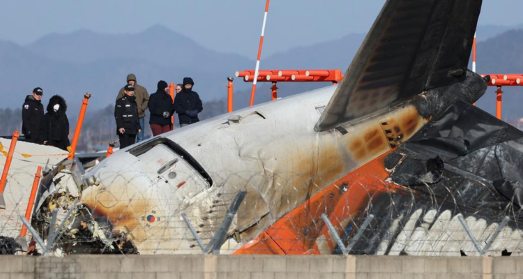 Extraen datos de caja negra del avión de Jeju Air siniestrado en Corea del Sur