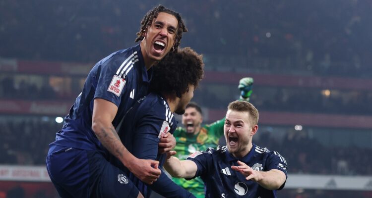 Manchester United sacó de la FA Cup al favorito Arsenal.