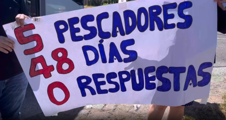 Los Ríos: familiares de pescadores perdidos protestan frente a Fiscalía y piden celeridad en búsqueda