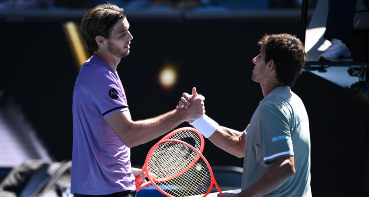 Cristian Garin no puede ante la contundencia de Fritz y se despide del Australian Open en 2da ronda