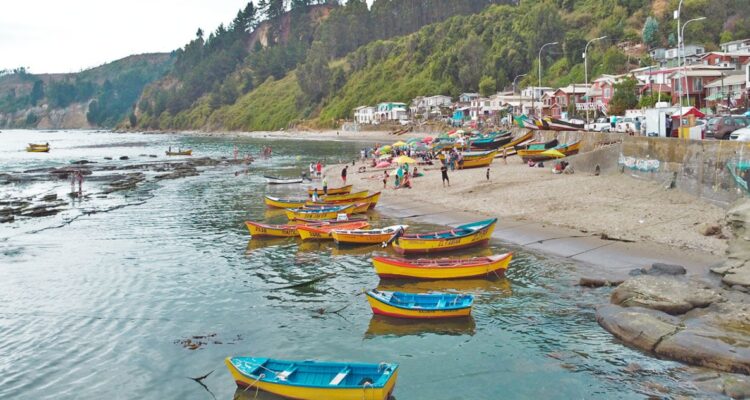 HOMBRE MUERE AHOGADO EN PLAYA COCHOLGUE DE TOMÉ