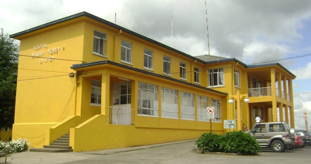 Frontis de Hospital de La Unión por escáner sin uso