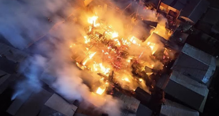 Incendio campamento de Colina