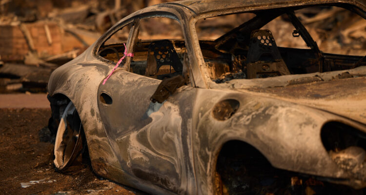 Las aseguradoras se ven golpeadas en la bolsa ante los incendios que afectan a EEUU