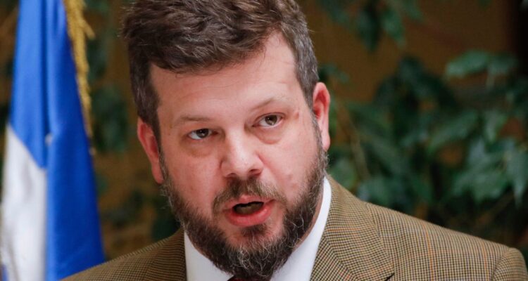 Kaiser anuncia que no participará en primarias con Chile Vamos tras respaldo a reforma de pensiones