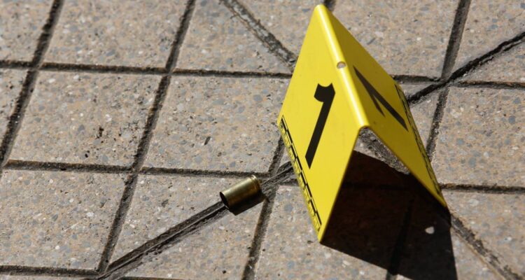 “Ahora hay gente con pistolas en el Metro”: padre de joven baleado en andén critica seguridad