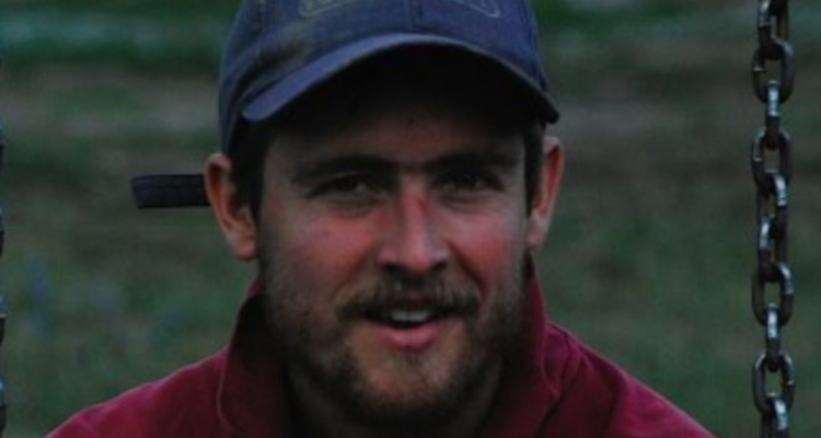 Imagen de exseminarista, Luis García Huidobro, por querella contra funcionarios públicos