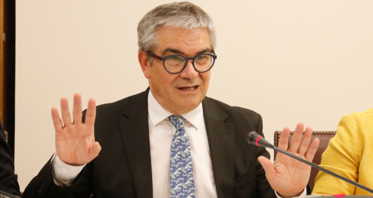 Marcel niega que reforma de pensiones se legisle a “matacaballo”, tras críticas de Rojo Edwards