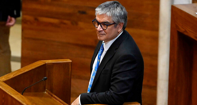 Ministro Marcel defendió perseverancia “por adultos mayores” tras aprobación de reforma de pensiones