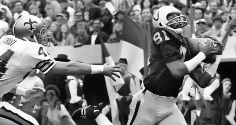 Fallece Morris Bradshaw, leyenda del fútbol americano: ganó dos Superbowl con los Raiders