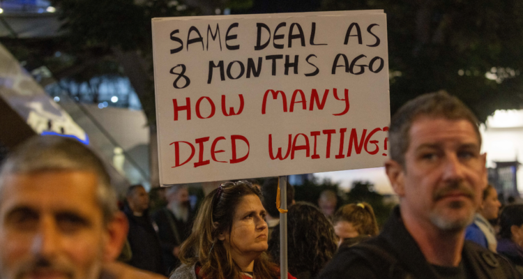 Protestas en Israel: exigen a Netanyahu frenar la guerra hasta que todos los rehenes sean liberados