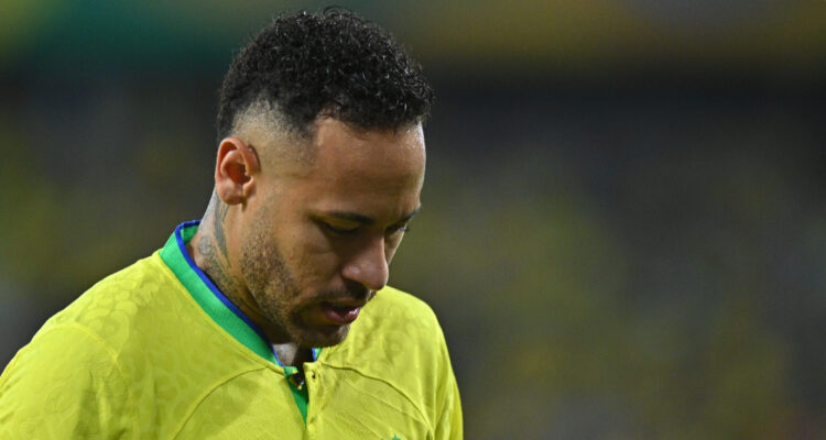 Neymar jugando para la Selección de Brasil en 2024