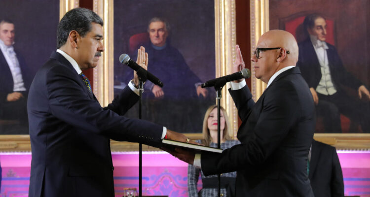 Nicolás Maduro juramenta para un tercer mandato en Venezuela