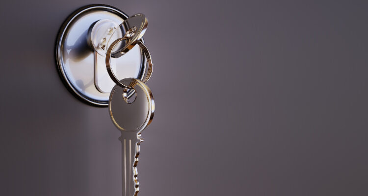 Temuco: personal de seguridad municipal auxiliaron a dos niñas que quedaron encerradas en su hogar