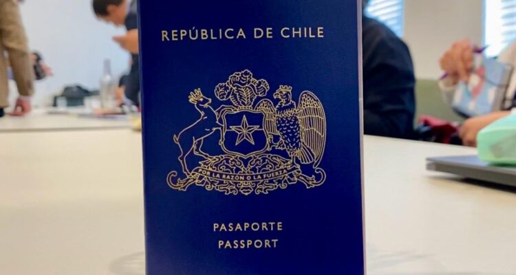 Director del Registro Civil hace mea culpa tras problemas para obtener Visa Waiver con nuevo pasaporte