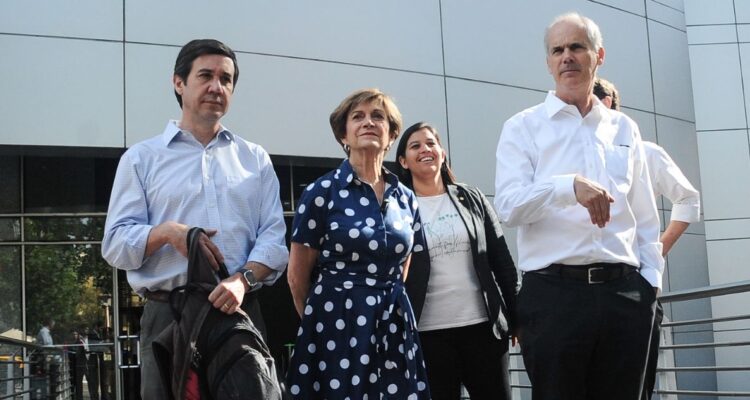 Con Demócratas, Republicanos y Kaiser: oposición insiste en primarias amplias para las presidenciales