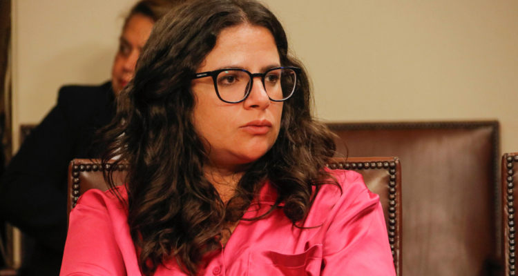 Orellana afirma que su cartera “no puede conocer” el sumario por la muerte de funcionaria en Hacienda