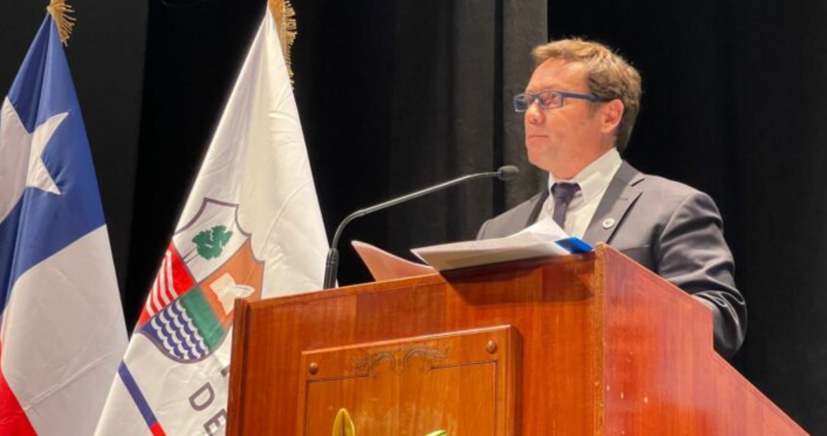 Álvarez-Salamanca (UDI) asume como GORE del Maule: sus prioridades son seguridad y salud