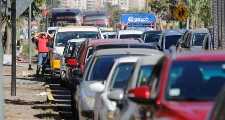 Revisa aquí cuánto pagarás por el permiso de circulación 2025 en Chile, según la tasación fiscal del Servicio de Impuestos Internos SII para vehículos.