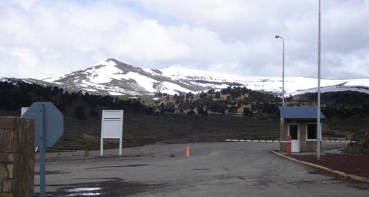 Paso fronterizo de Pino Hachado