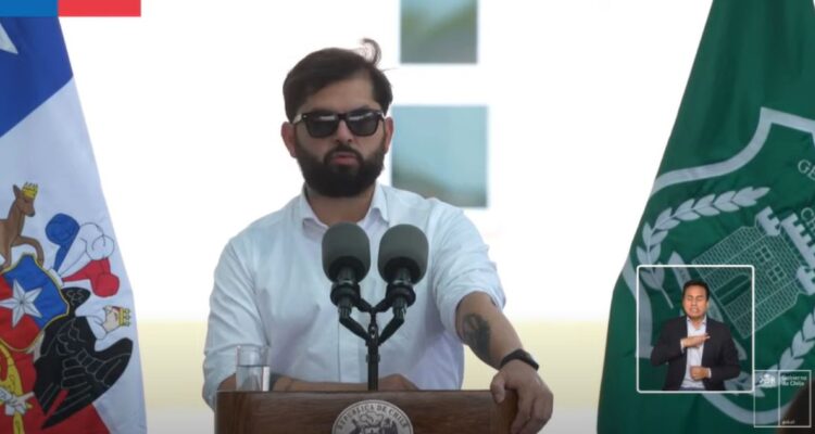 Con dardo a Republicanos: Boric reitera defensa a presupuesto de Cultura y lo vincula con reinserción