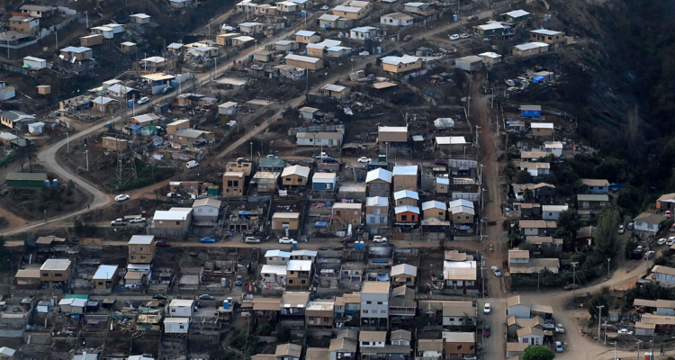 Casas parte de la reconstrucción tras megaincendio gracias a dineros de campañas