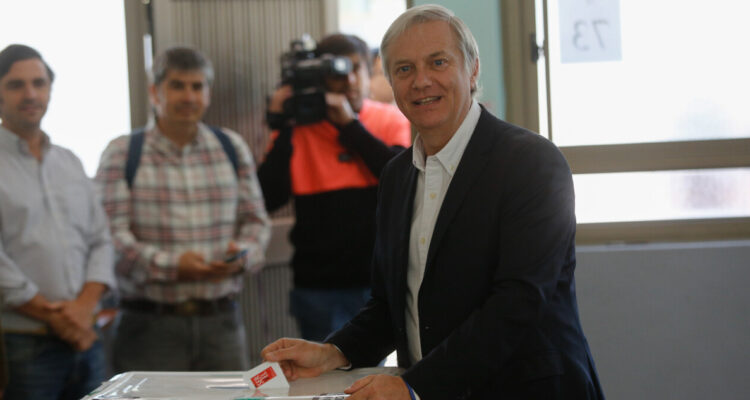 Partido Republicano proclama a José Antonio Kast como candidato presidencial: no irá a primarias