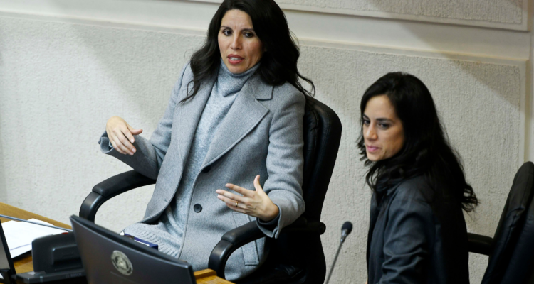 Frente al recorte presupuestario del Ministerio Público de más de $7 mil millones de pesos, resuelto por el Gobierno, las senadoras de Renovación Nacional, Paulina Núñez y María José Gatica, manifestaron su rechazo, calificando la medida como contradictoria y perjudicial para los chilenos.