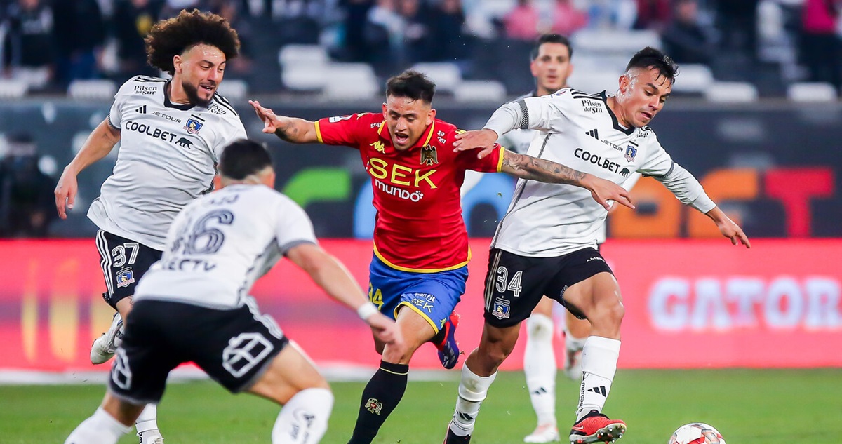 Colo Colo y Unión Española fueron denunciados por el Sifup.