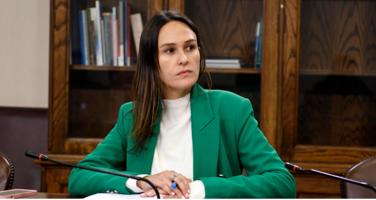 Labra oficia a Orrego por Plan de Infraestructura Regional tras fallida compra de la casa de Allende