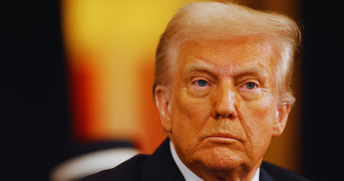 “Que dios bendiga sus almas”: Trump envía sentido mensaje tras accidente aéreo en Washington DC