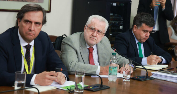 Ante reparos, Codelco y SQM defienden su asociación por el litio por ser “beneficioso para Chile”