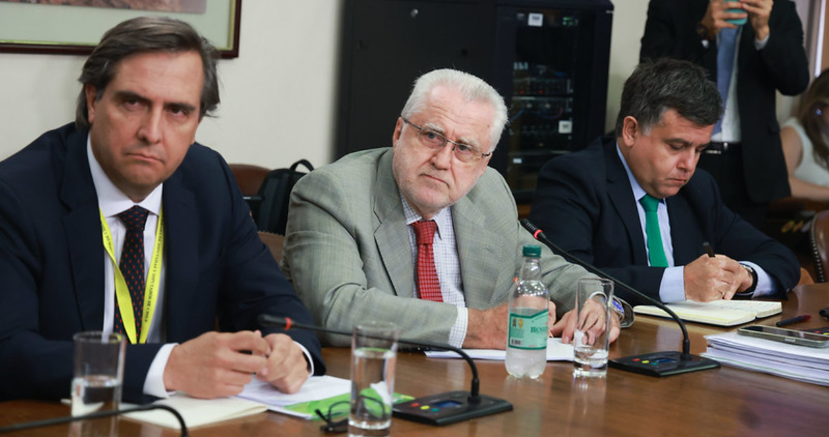 Ante reparos, Codelco y SQM defienden su asociación por el litio por ser “beneficioso para Chile”