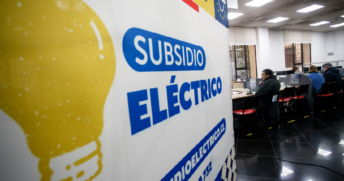 Ampliación del subsidio eléctrico: Ministro Pardow respondió críticas por nivel de postulación