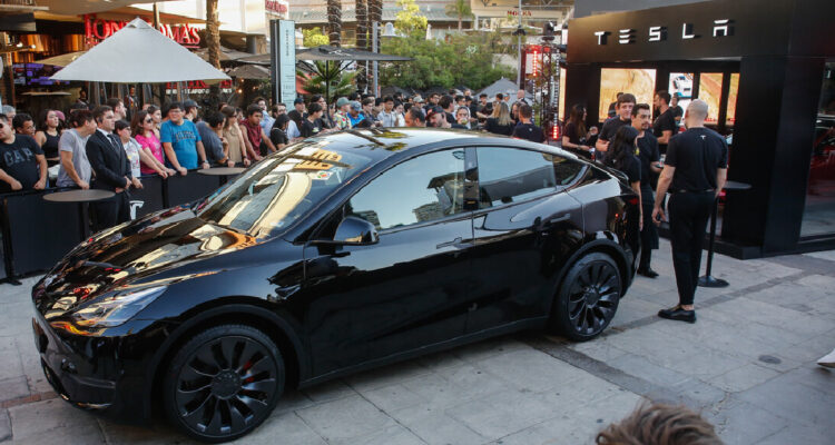 El valor de la marca Tesla cayó un 26% por la edad de sus vehículos y la figura de Elon Musk