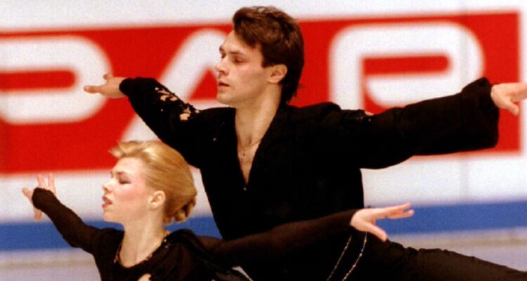 Vadim Naumov y Evgenia Shishkova campeones mundiales en la tragedia aérea